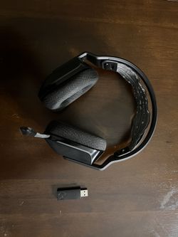 PC/PS5 Logitech G733 RGB Wireless Gaming Headset