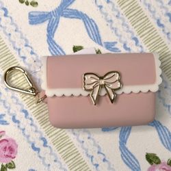 Bath and body works pink bow pocketbac holder