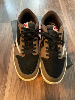 Travis Scott 1 mocha size 11