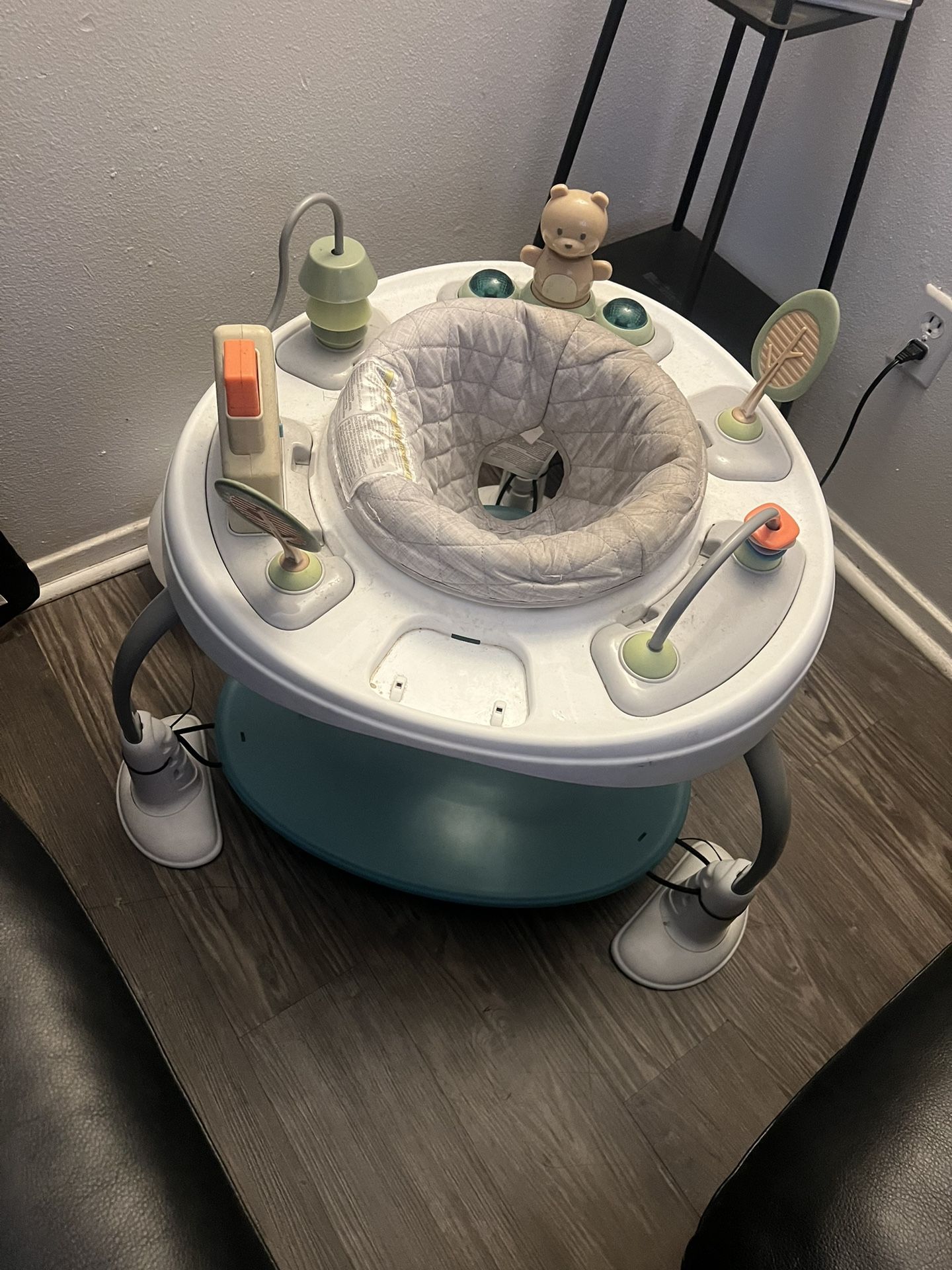 Baby Bouncer (FREE!!!)