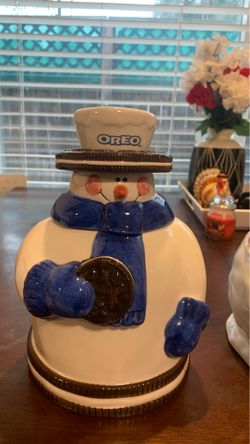 Snowman cookie jar