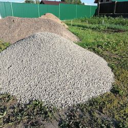 Gravel 3 yards with delivery 