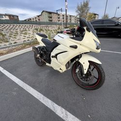 Kawasaki Ninja 250R 2011