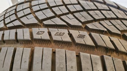 Continental Extreme Contact DWS 06 255/45R17