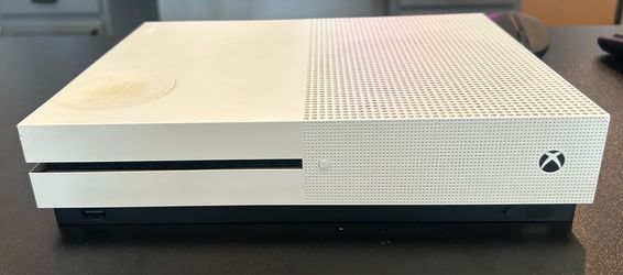 Microsoft Xbox One S Console 1TB *Console Only