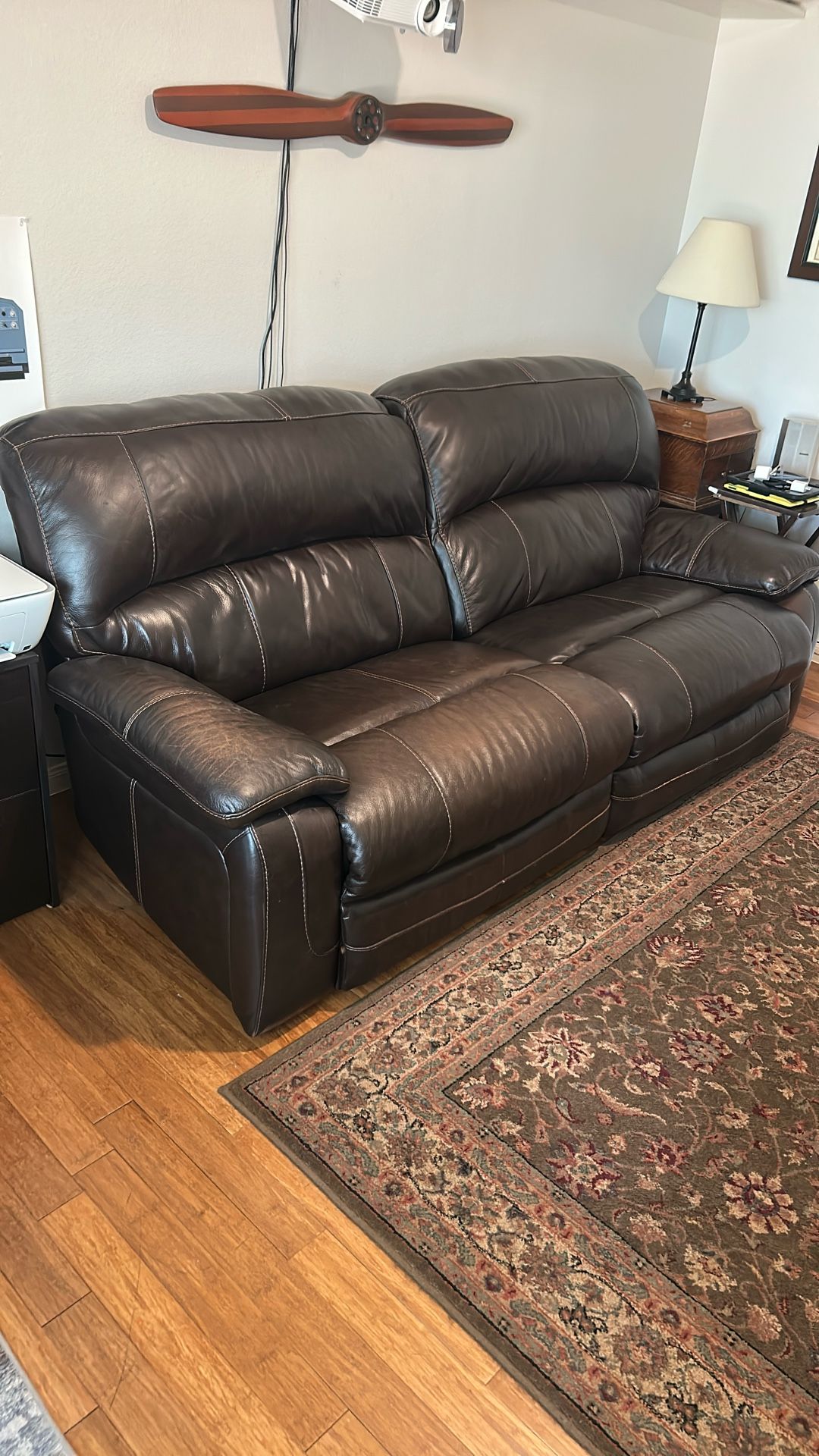 Recliner Sofá. Electric