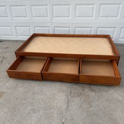 Twin Bed