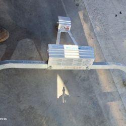 Quick-Click Extention Ladder Stabilizer