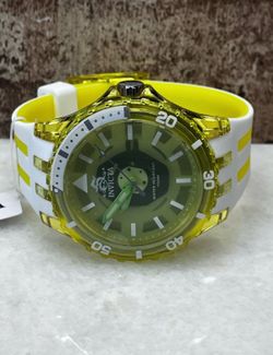 Invicta Subaqua 44mm Yellow – Brand New in Box