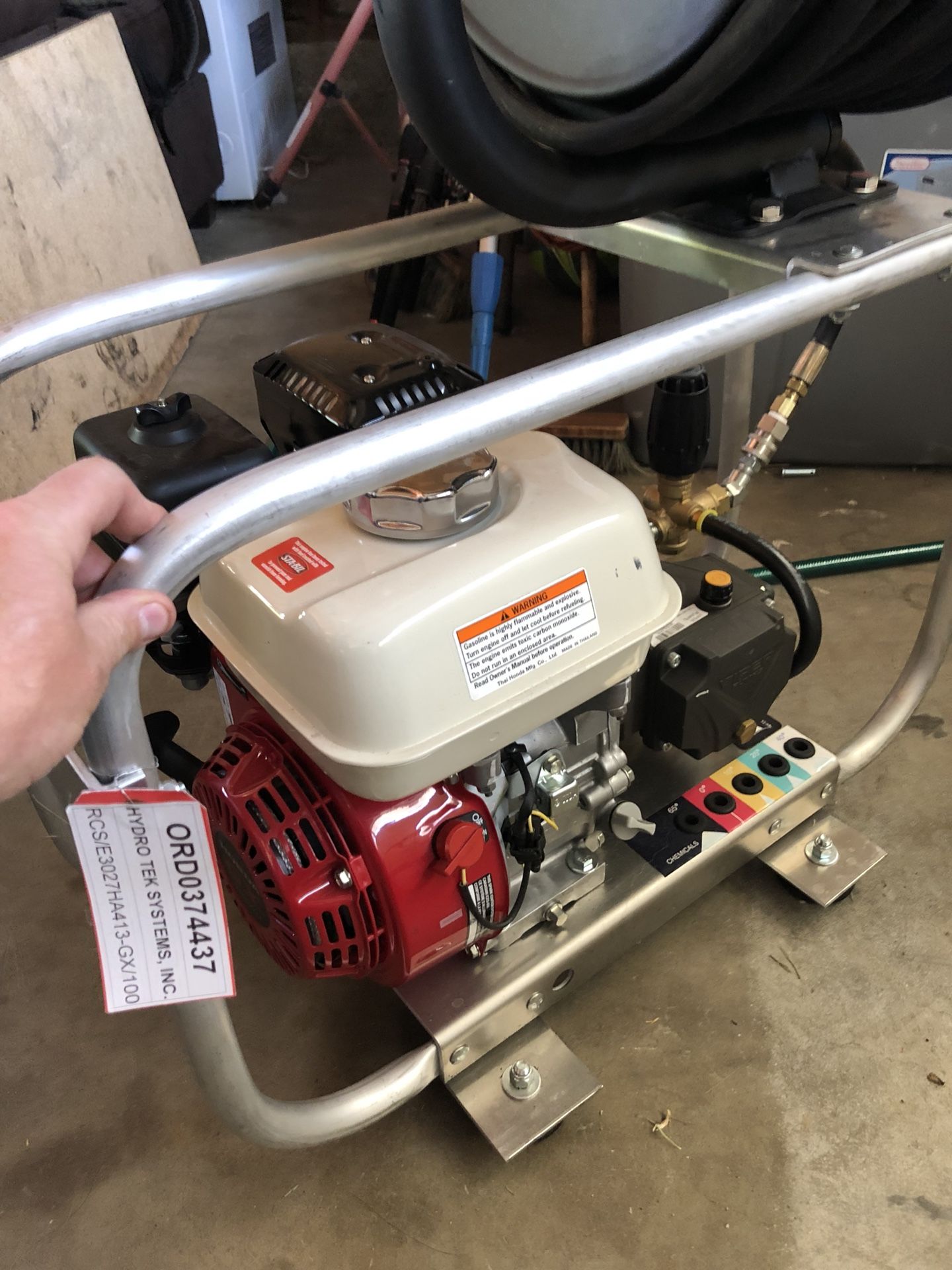 Pressure Washer Honda GC 200 Viper AR Pump 2700 PSI w/ reel accessories