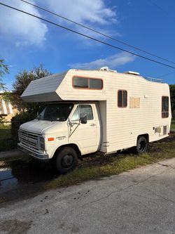 1987 Chevy G30 camper van