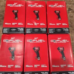 Millwake M18 Fuel Tool In Oxnard El Kit De 2 Taladros En Caja $330