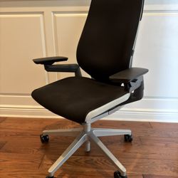 Steelcase Gesture