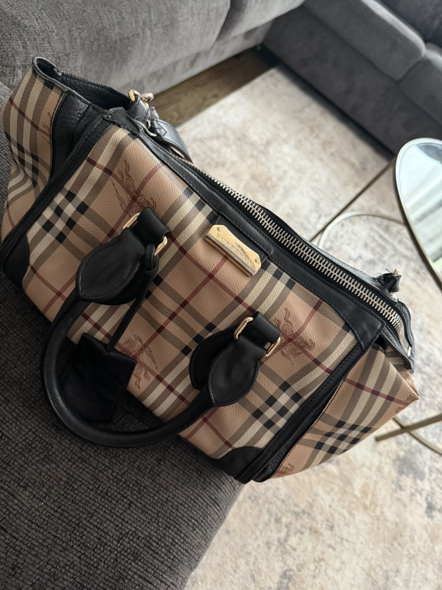 Burberry Bag Original (used) Good Condition