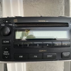 2007 Toyota Corolla radio