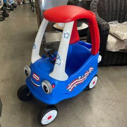 Little Tikes USA Cozy Coupe, Foot-to-Floor Ride-On, Boys and Girls Ages 1-5 Years