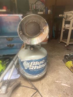 Heater and 2 full propane tanks