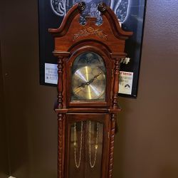 Grandfather Clock 