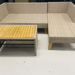(Delivery Available)Excellent Condition Outdoor Wicker Set Of Couches 