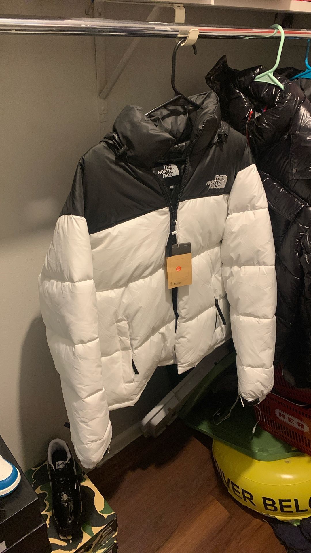 North Face Puffer Jacket Size Xl, And Double Xl