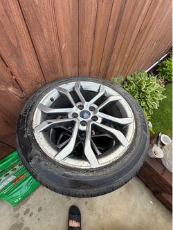 2019 ford fusion sel tires and rims