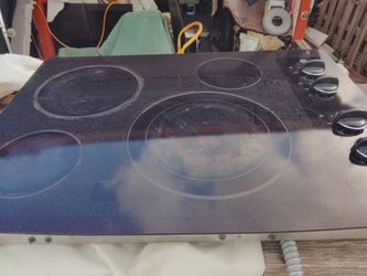 GE glass stove top