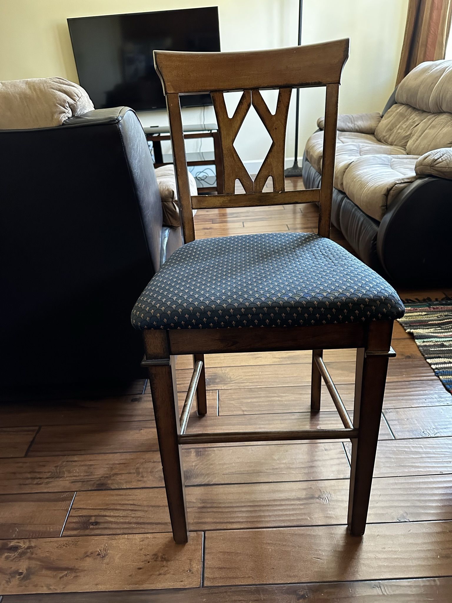 Bar stools (2) and chairs (2) - $175