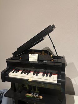 LEGO Ideas Grand Piano 21323 - 100% Complete w/ Motor (Built)
