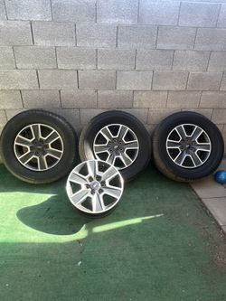 Ford Rines 275/65R18 Llantas Michelin Solo Son 3 Llantas