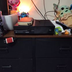 Xbox 1 1terabyte With Kinnect