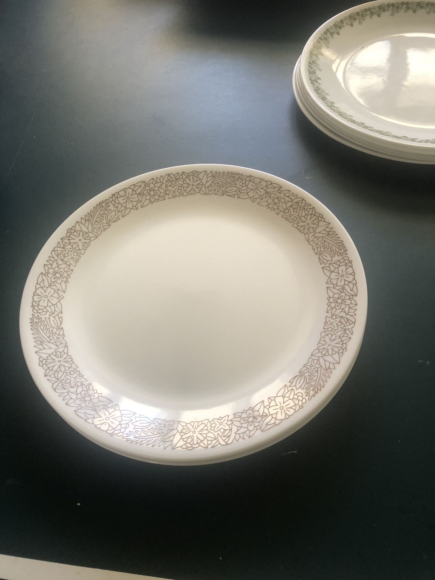 Corningware Dinner Plates