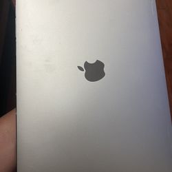 MacBook Pro 256GB SSD 8GB RAM