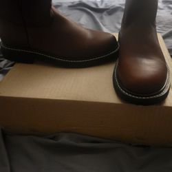 Work Boots Size 11