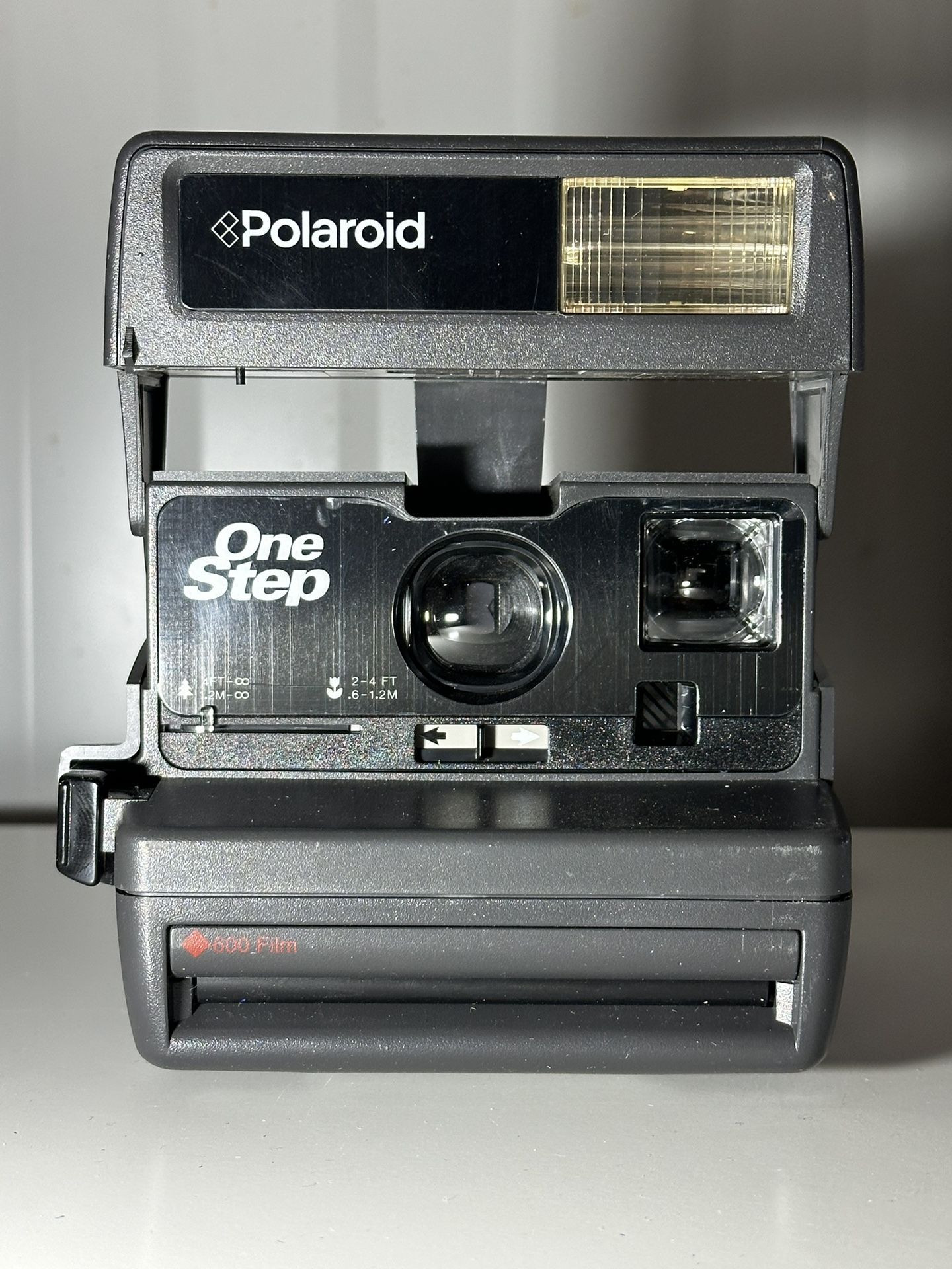Vintage Original Polaroid OneStep 600 Instant Film Camera Excellent Condition