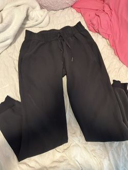 Lululemom Joggers size 4 and size 2
