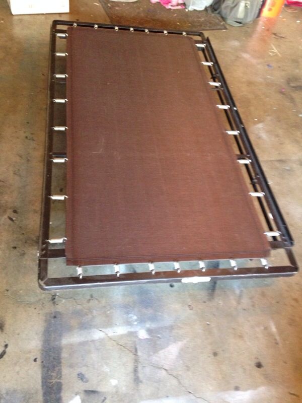 Twin POP UP Trundle Bed for day beds or guests