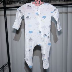 New - Bamboo Zipper Footie 6-9 Months