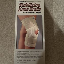 Neoprene stabilizing knee brace with composite  hinges