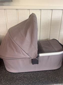 Uppa Baby Bassinet