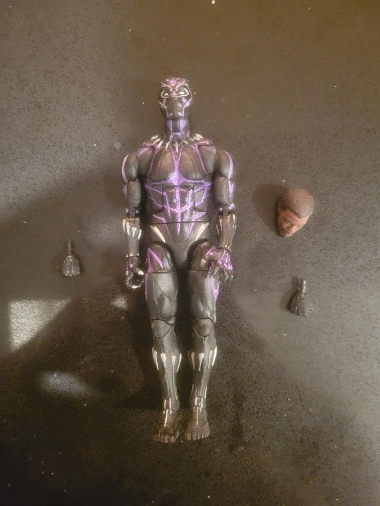 Marvel Legends Black Panther (LOOSE)