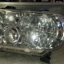 20-6848-00-1n Headlight