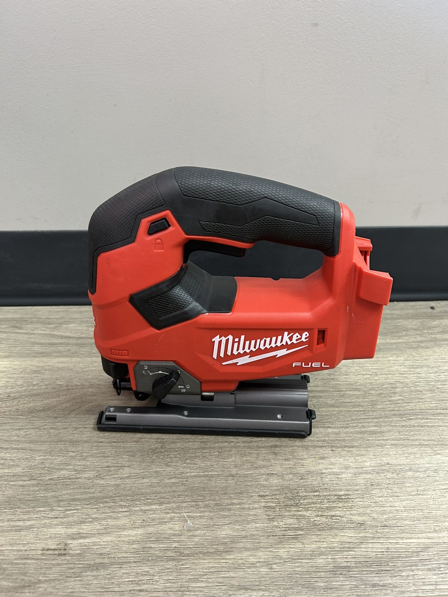 Milwaukee FUEL Brushless Jigsaw 2737-20 BARE TOOL