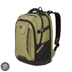 SwissGear Travel Tech Pro Laptop Backpack – Fits Laptops up to 16” – ScanSmart TSA-Friendly Backpack with