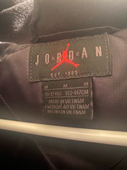 Jorden jacket size medium boys