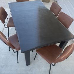 Strong Dining Table with Chairs