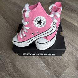 Youth 1.5 Pink Converse Platform High tops