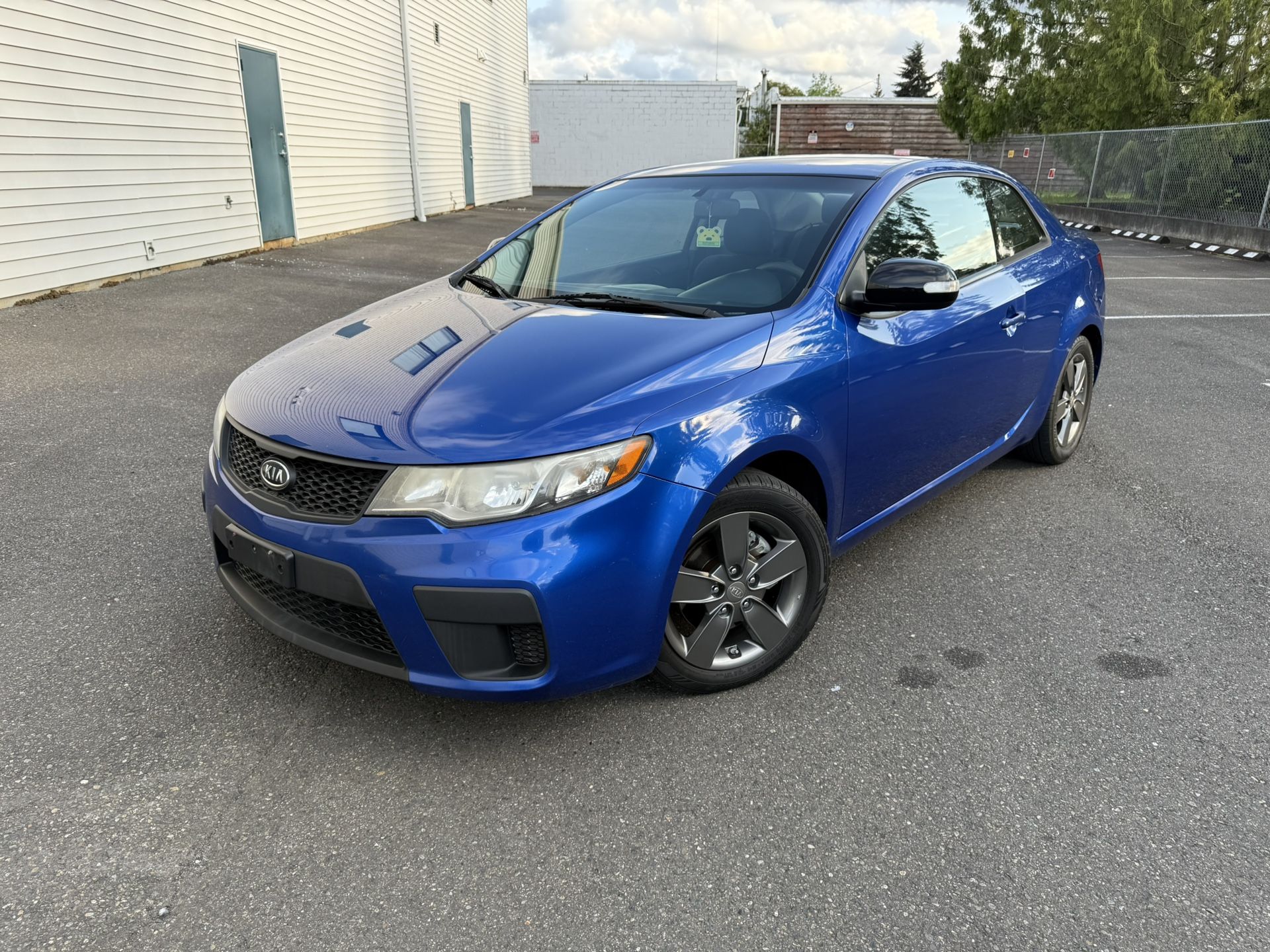 2010 KIA Forte Koup