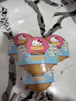 Hello Kitty  Dumpling