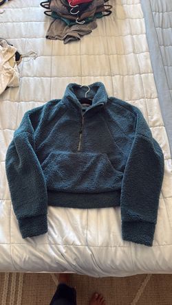 Lululemon Teal Sherpa Half-Zip Cropped Pullover
