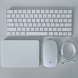 Apple Keyboard Bundle